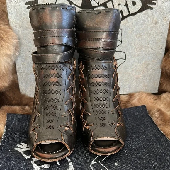 Freebird Women's Black Leather Ankle Booties - Eagle - Size 8 NIB NEVER WORN - Picture 3 of 5